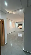 Appartement de standing non meublé à Hay