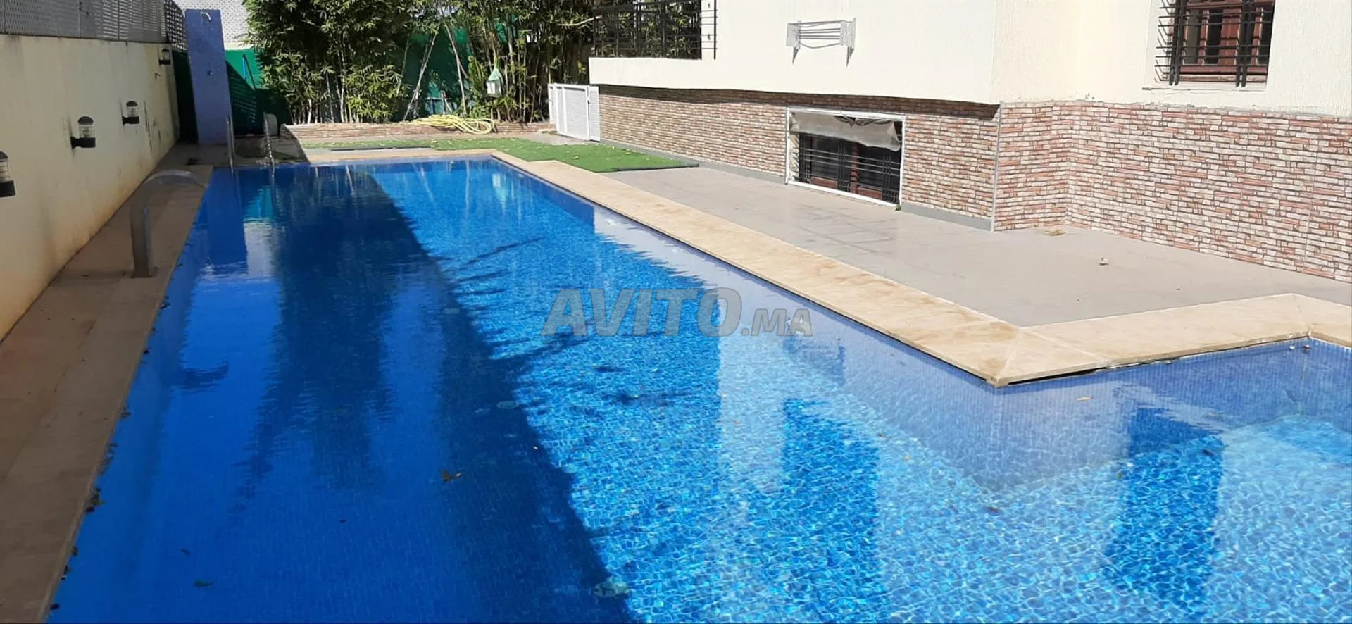 Superbe villa avec piscine à vendre à Hay Ryad