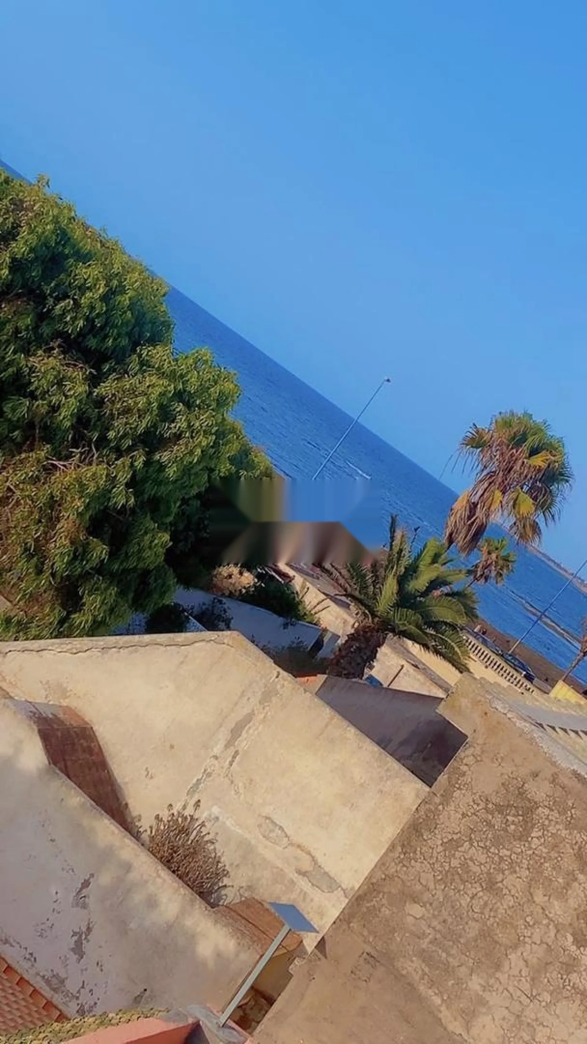 شقة مع مسبح وإطلالة على البحر ليه برينسيس