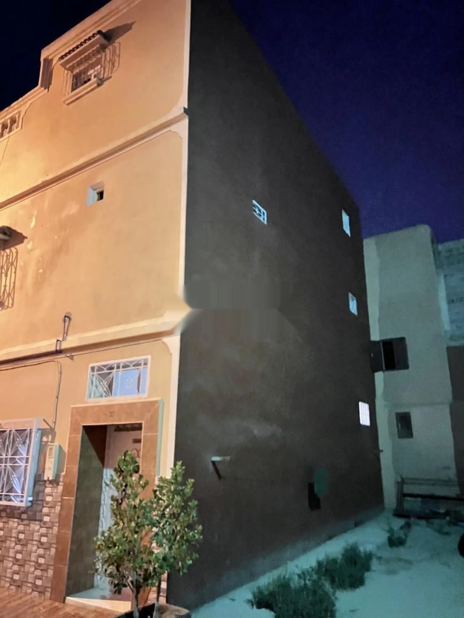 Maison à vendre dans le quartier Al-Taqaddoum Al-Youssoufia (Ar-Ramal)