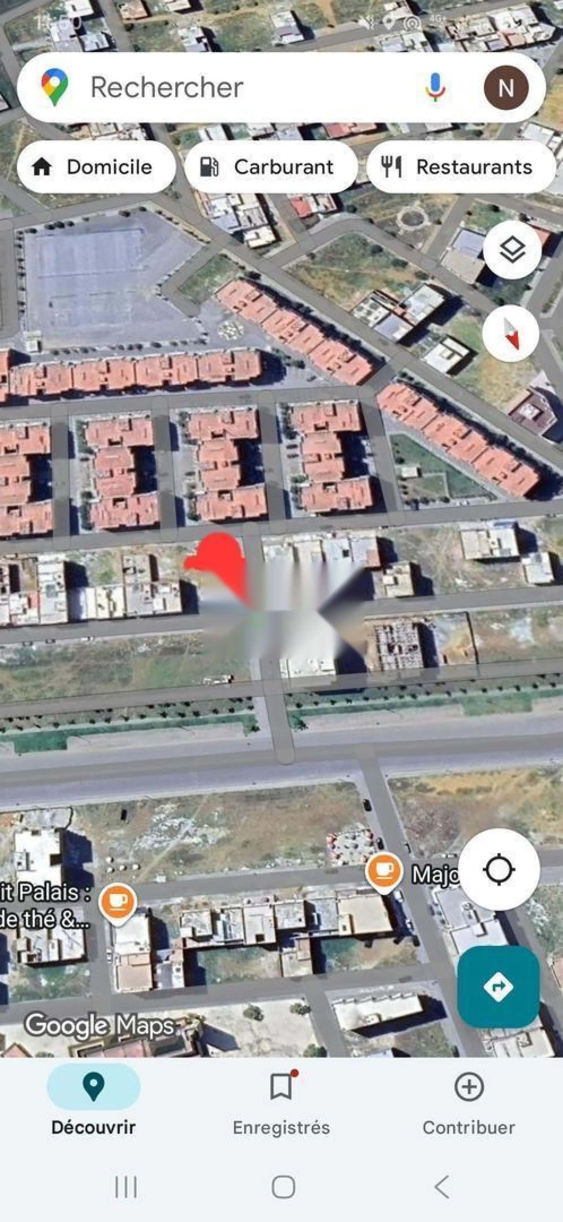 Terrain commercial à vendre avec deux façades