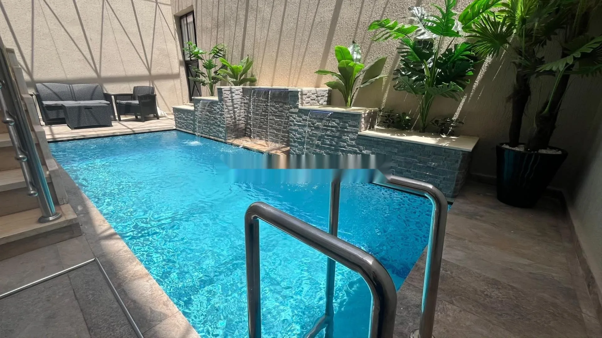 Villa avec piscine vers Mhamid 10 route Aitimor