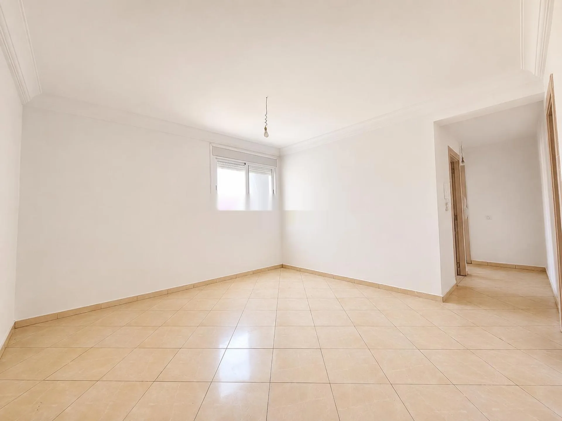 Nouvel appartement à louer mensuellement