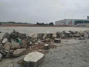 Terrain industriel sur boulevard