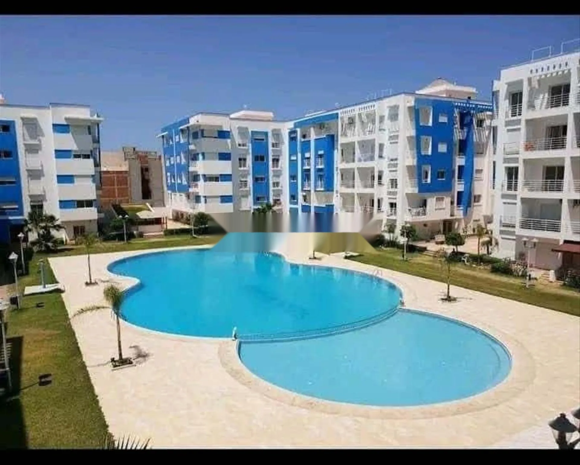 Appartements avec piscine à louer à la journée à Martil à partir de 900 MAD