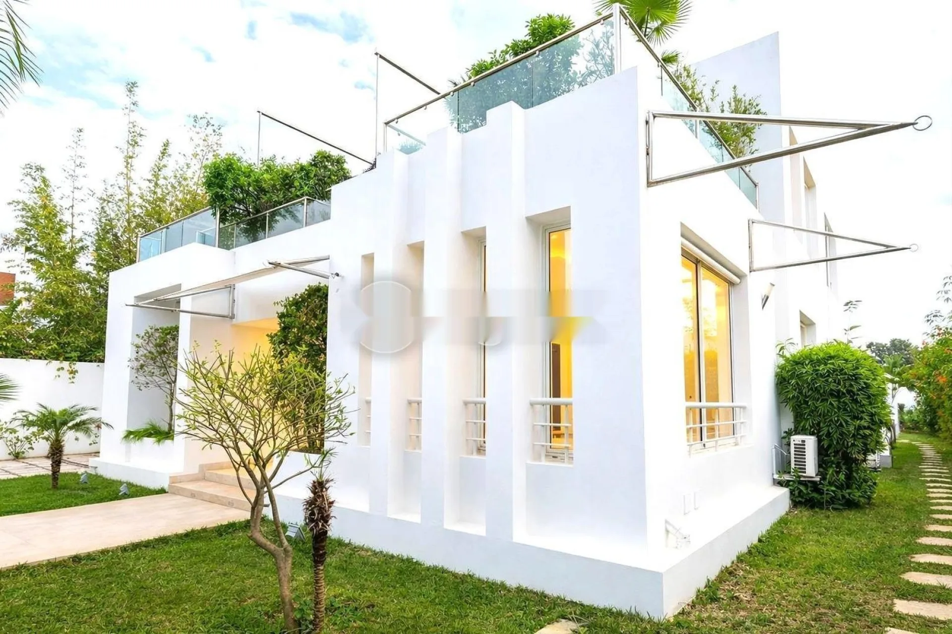 RBA-AG-1139 - Villa à louer à Hay