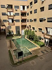 Studio neuf avec balcon à louer