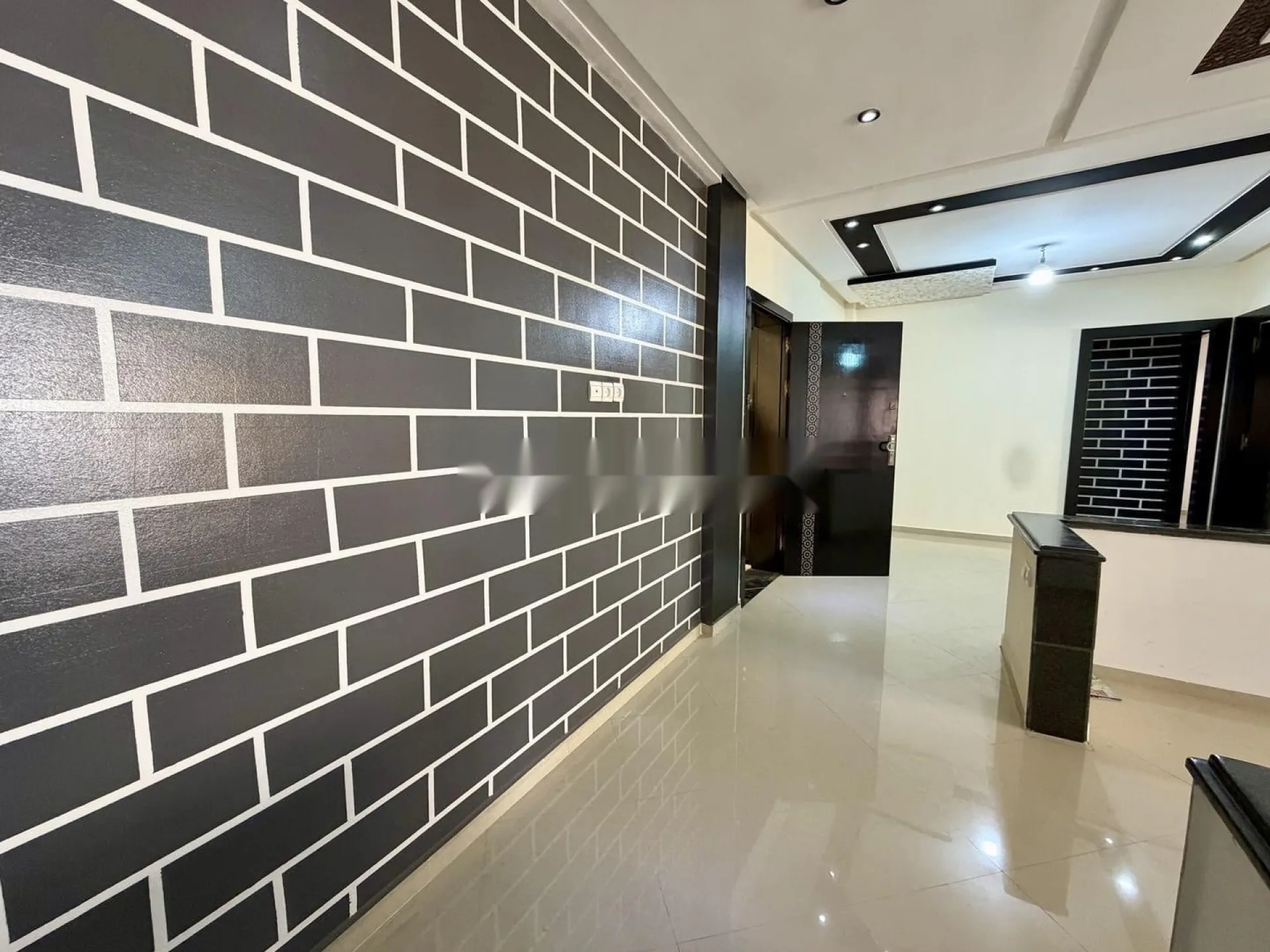 APPARTEMENT À VENDRE AU CENTRE