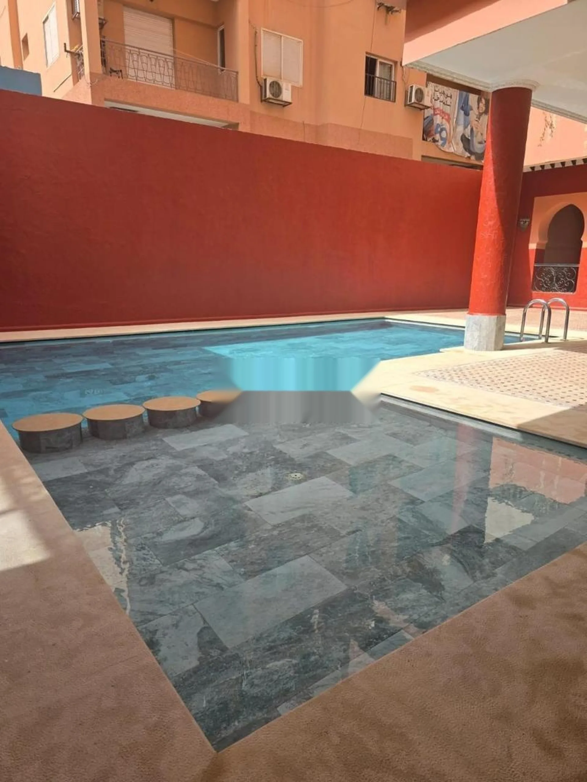 Très beau studio avec piscine
