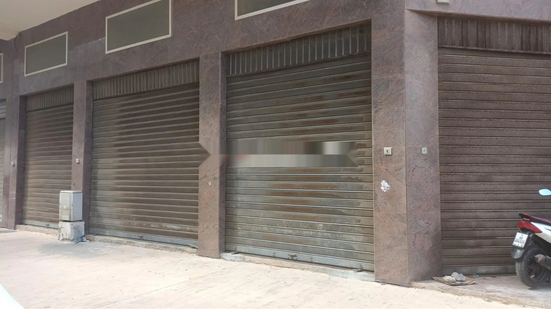 Local commercial à vendre