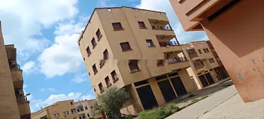 Maison de trois étages