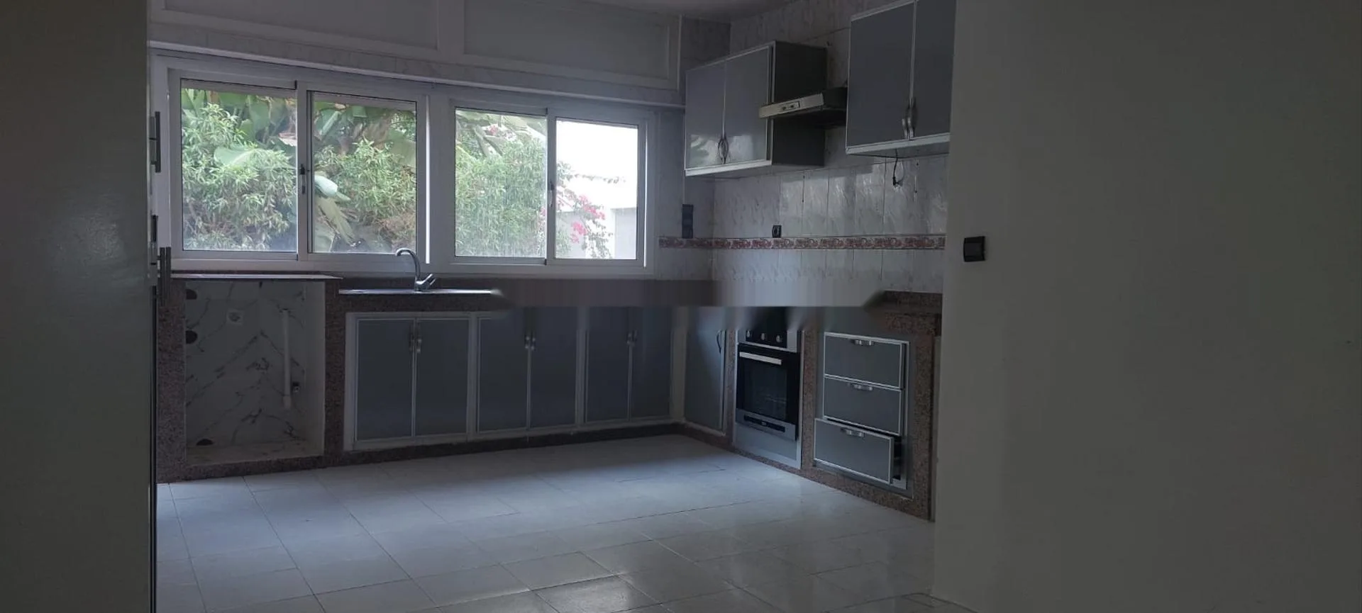 Appartement à vendre 121 m² à YAACOUB MANSOUR