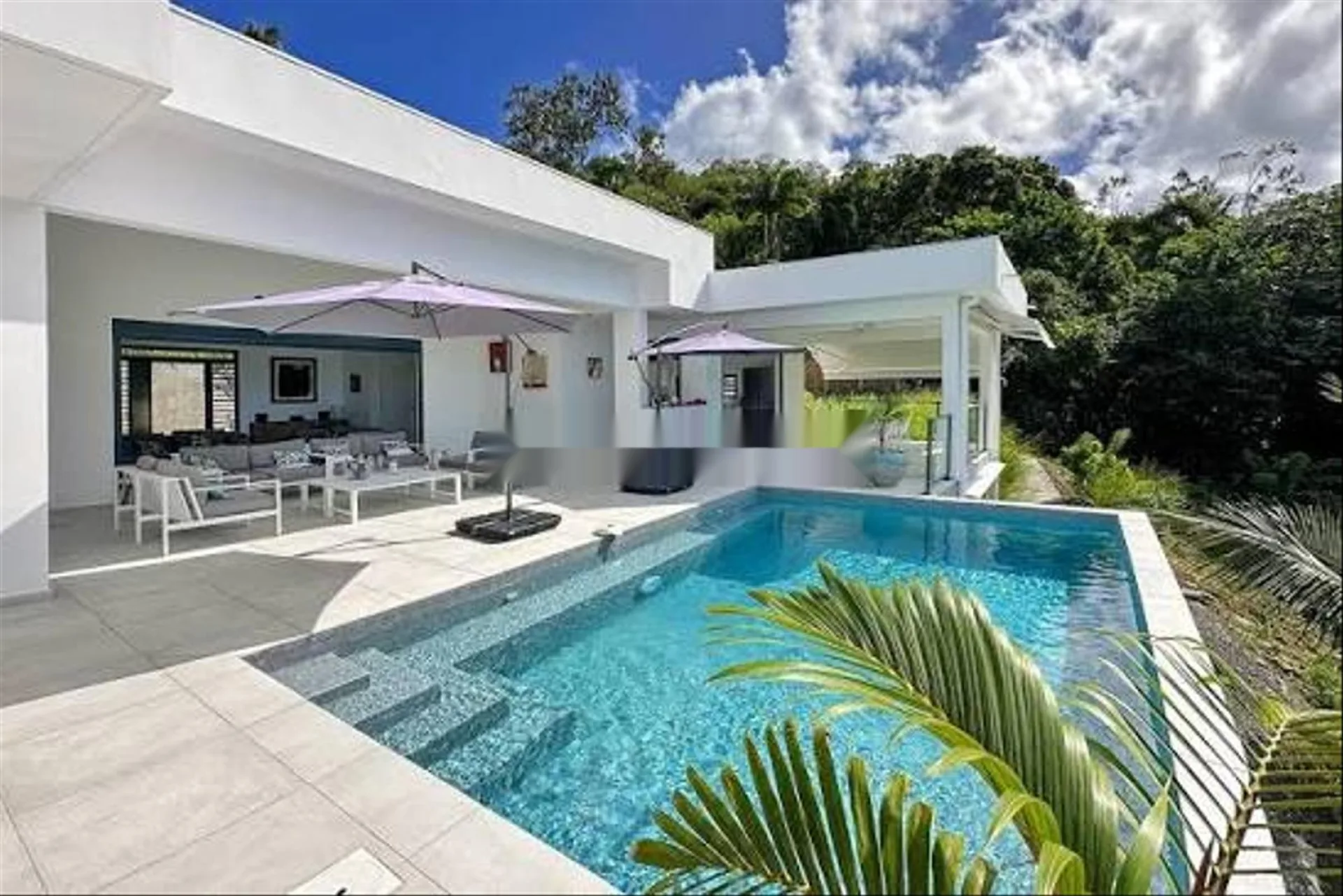 Villa de luxe avec ascenseur piscine mimouza