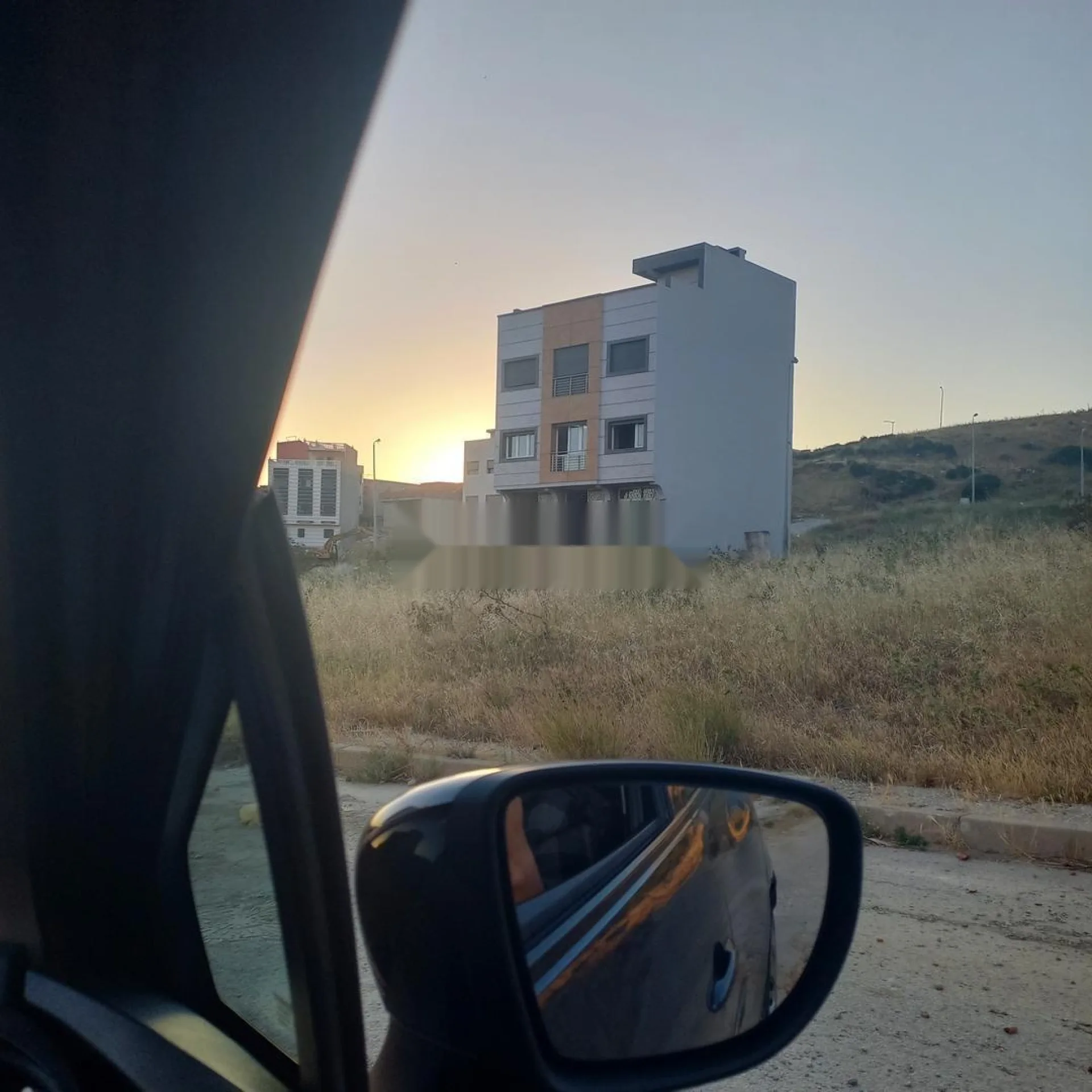 Terrain 106 mètres garage 2 lotissement Sahraoui