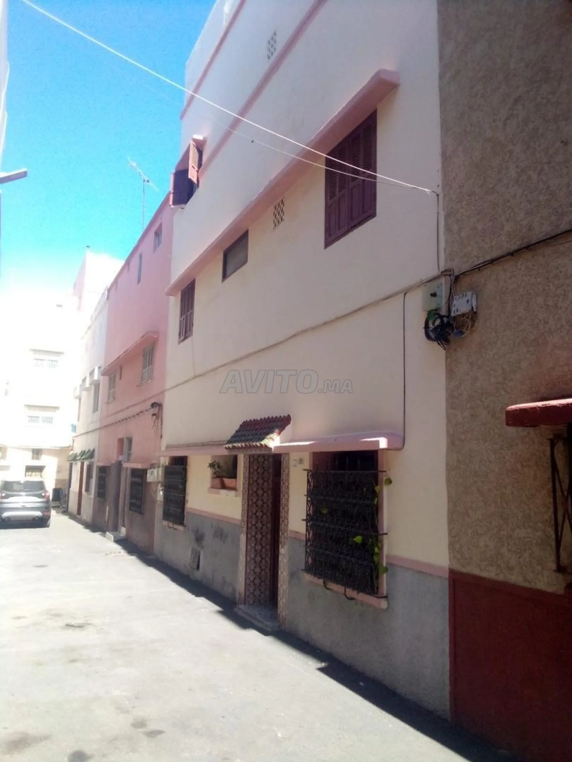 Maison à vendre aux enchères à Batana, Salé, Belad Bezinti