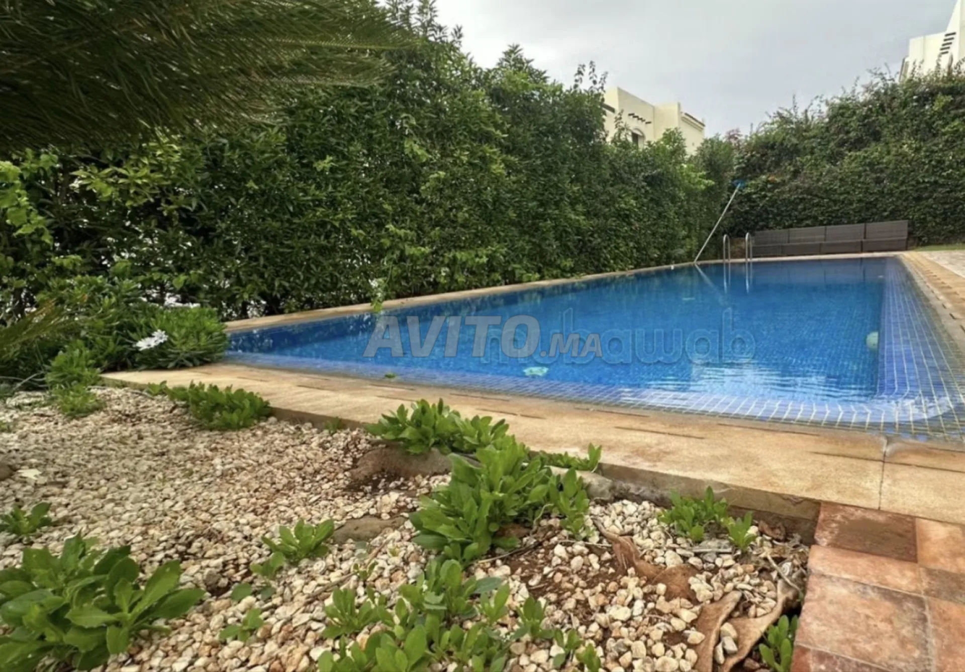 À LOUER VILLA MEUBLÉ À AIN DIAB