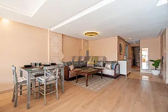 Location appartement de luxe avec piscine à Agdal
