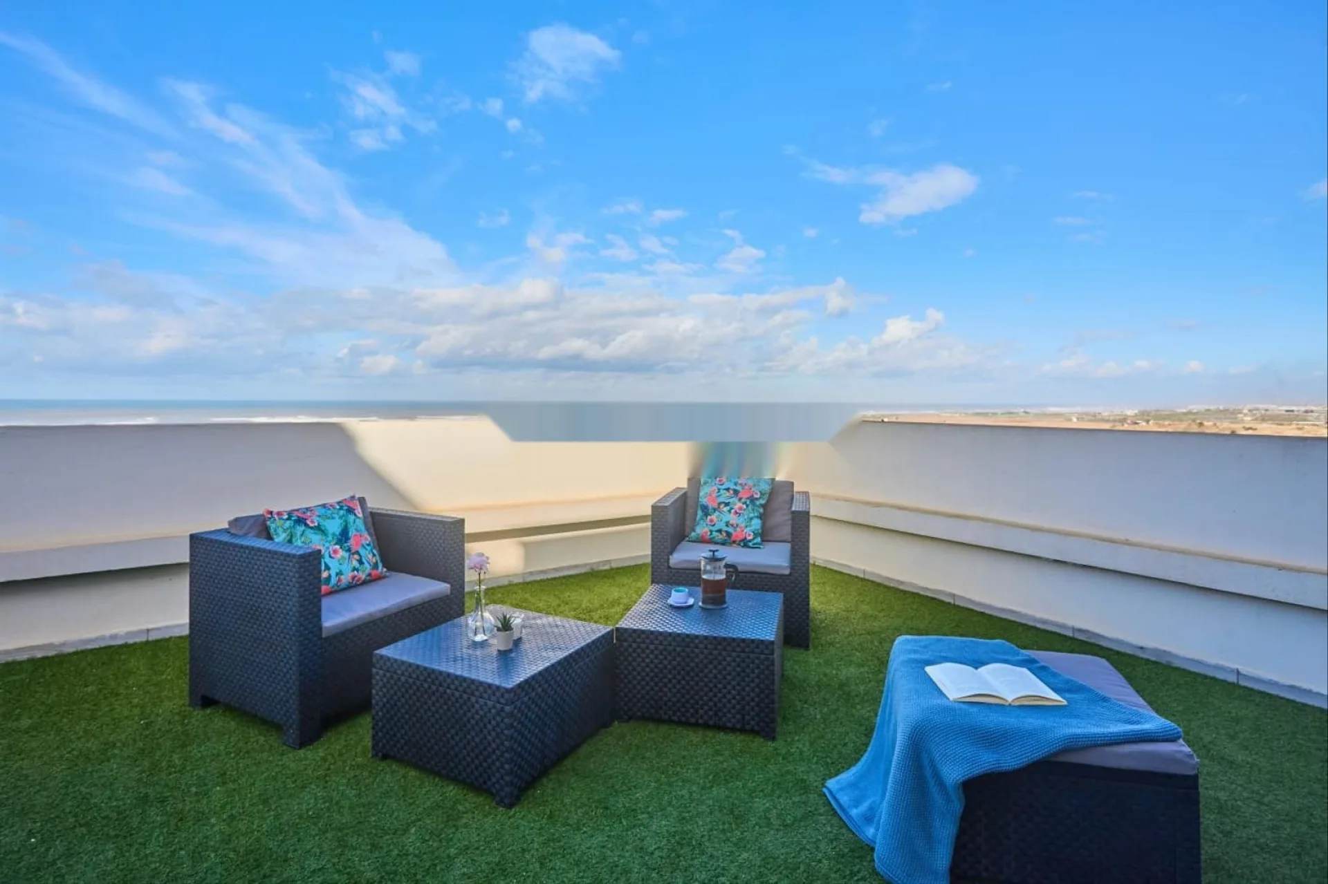 Lumineux appartement meublé Ain Diab Extension