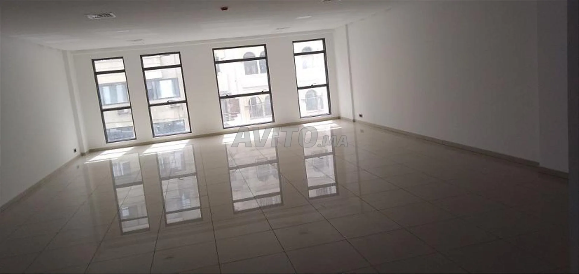 Bureaux haut standing 80 a 500 m bd abdelmoumen