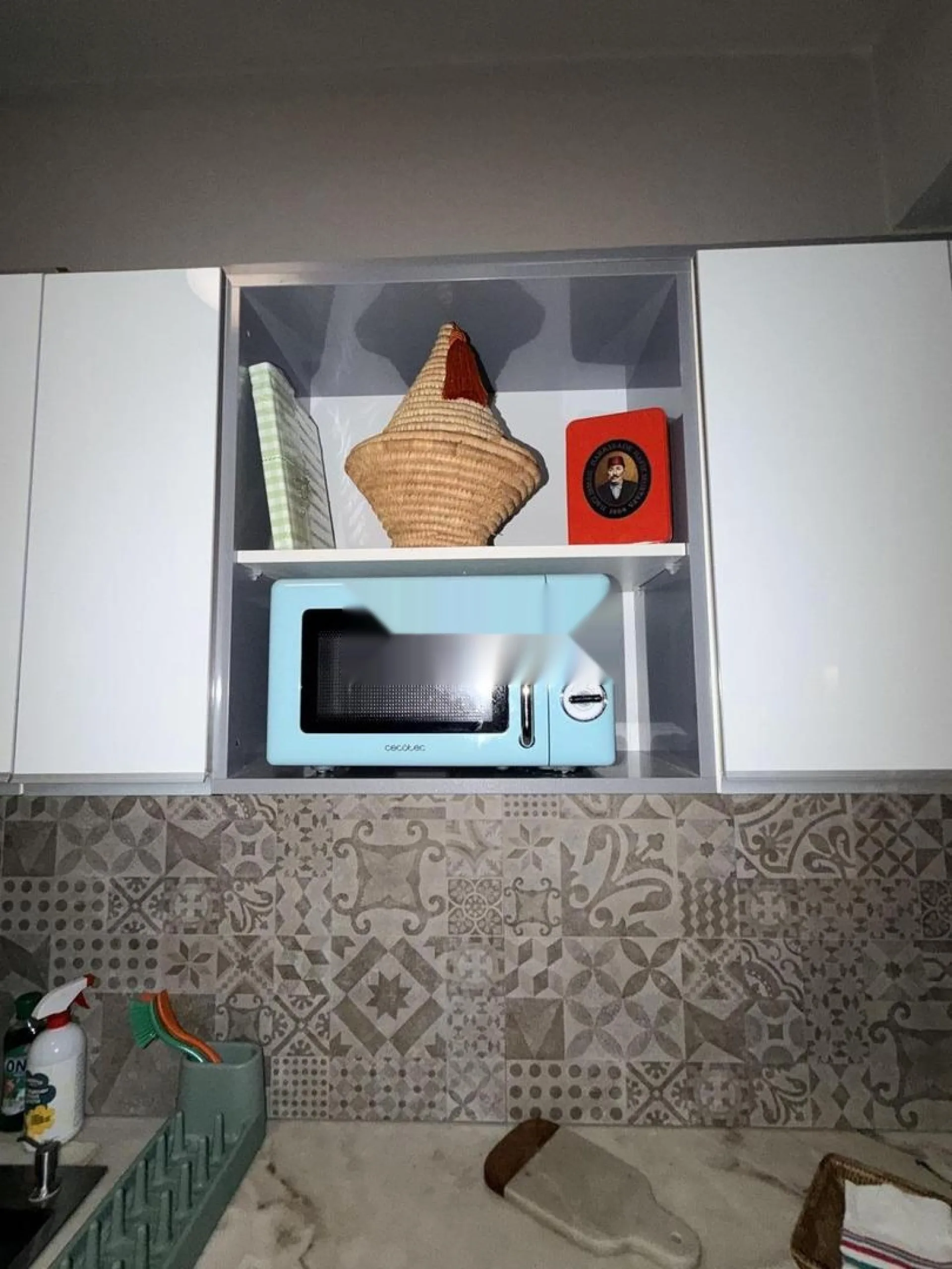 شقة وجدة