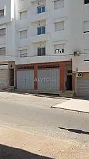 Local commercial avec sous-sol