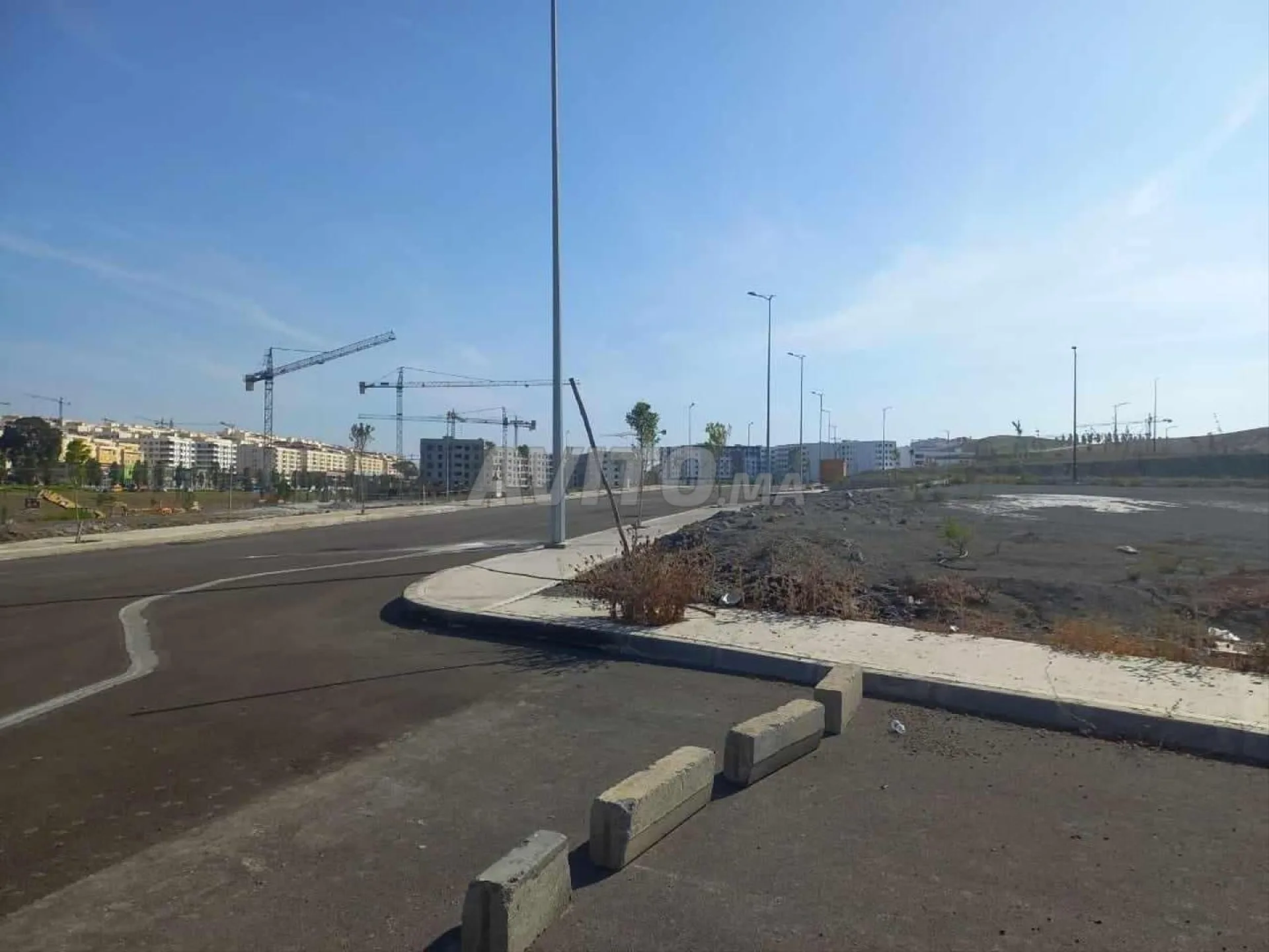 R/4 Terrain de 260 mètres à vendre lotissement Haroun près de la gare