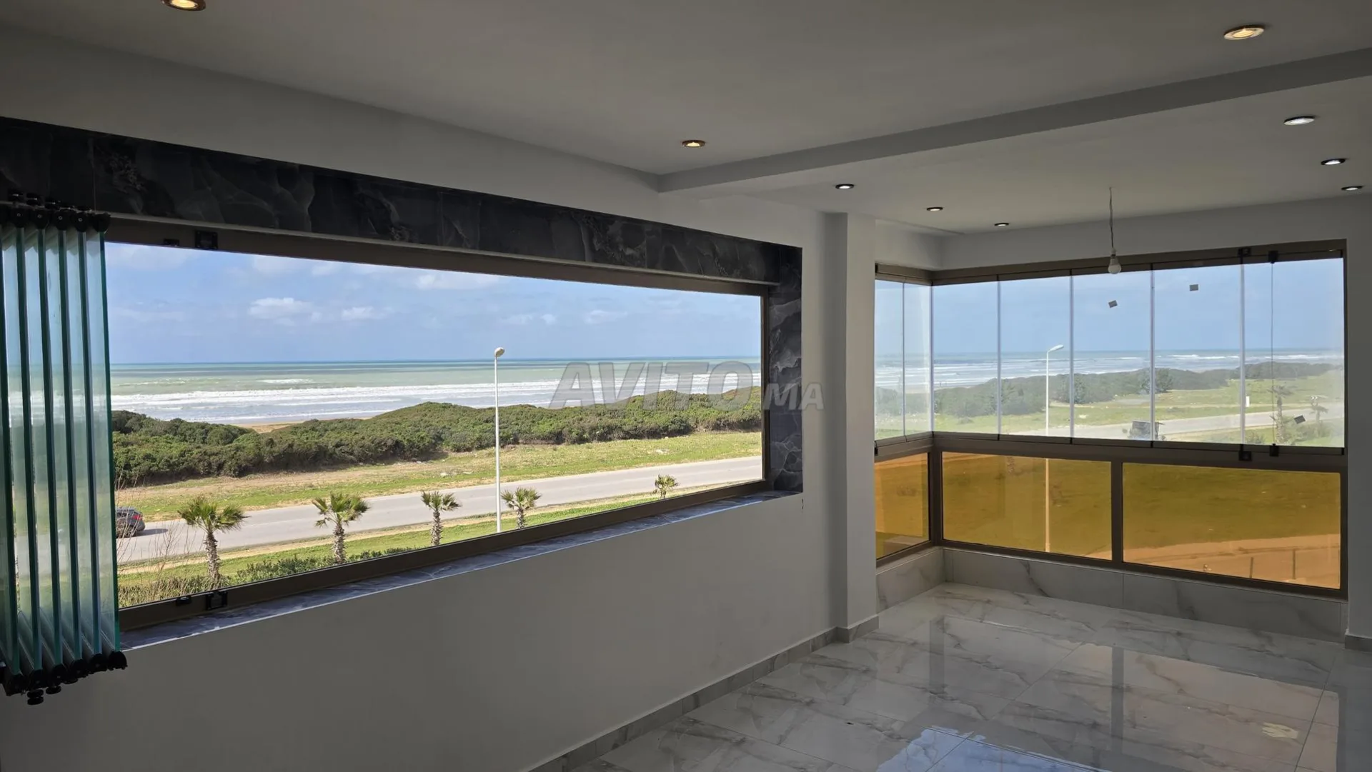 Appartement à TANGER BEACH en face de la plage