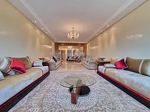 Un Bel Appartement de 147m2 à Louer - Parc Plaza