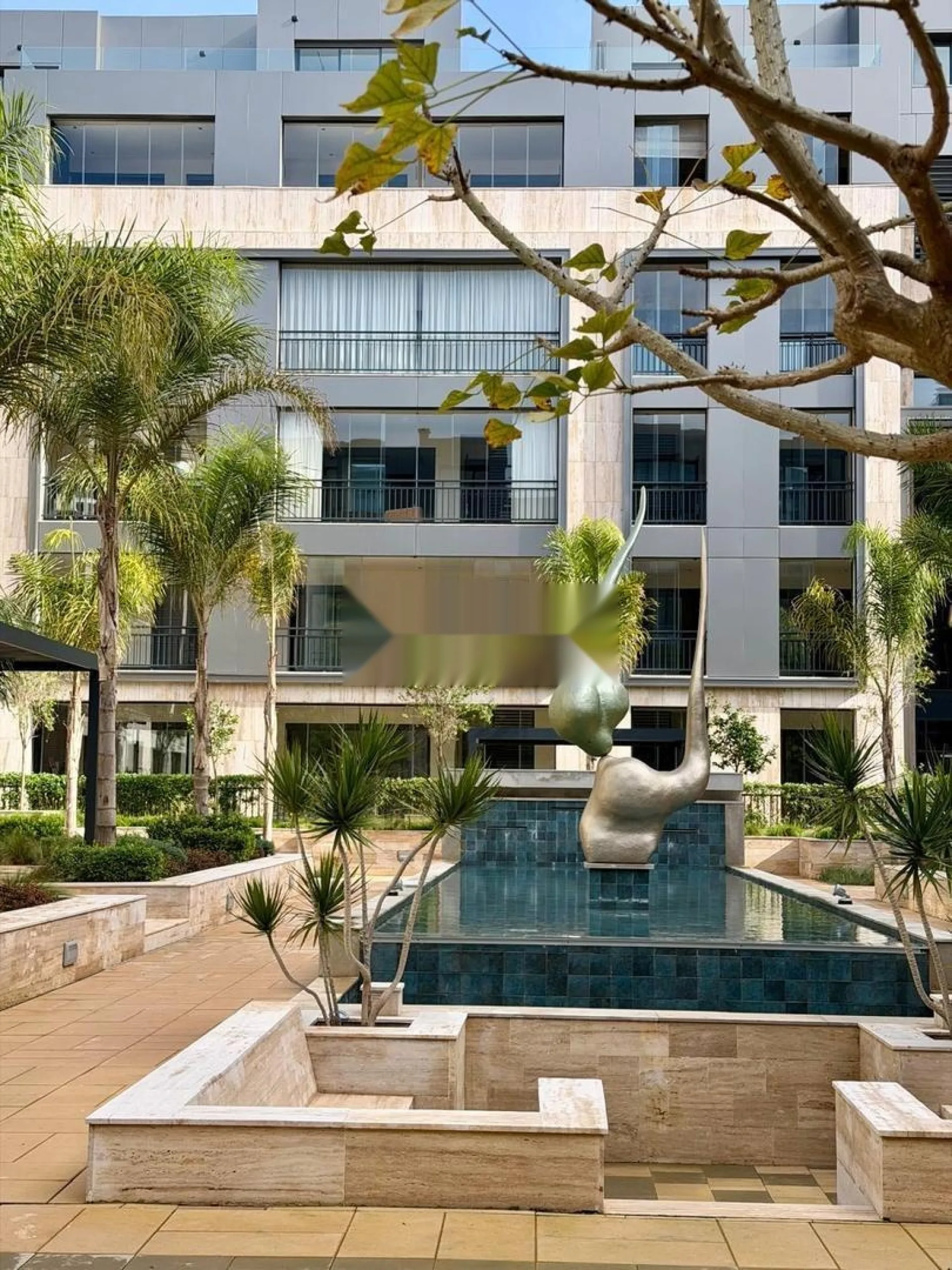 Appartement à louer 120 m² Souissi Rabat