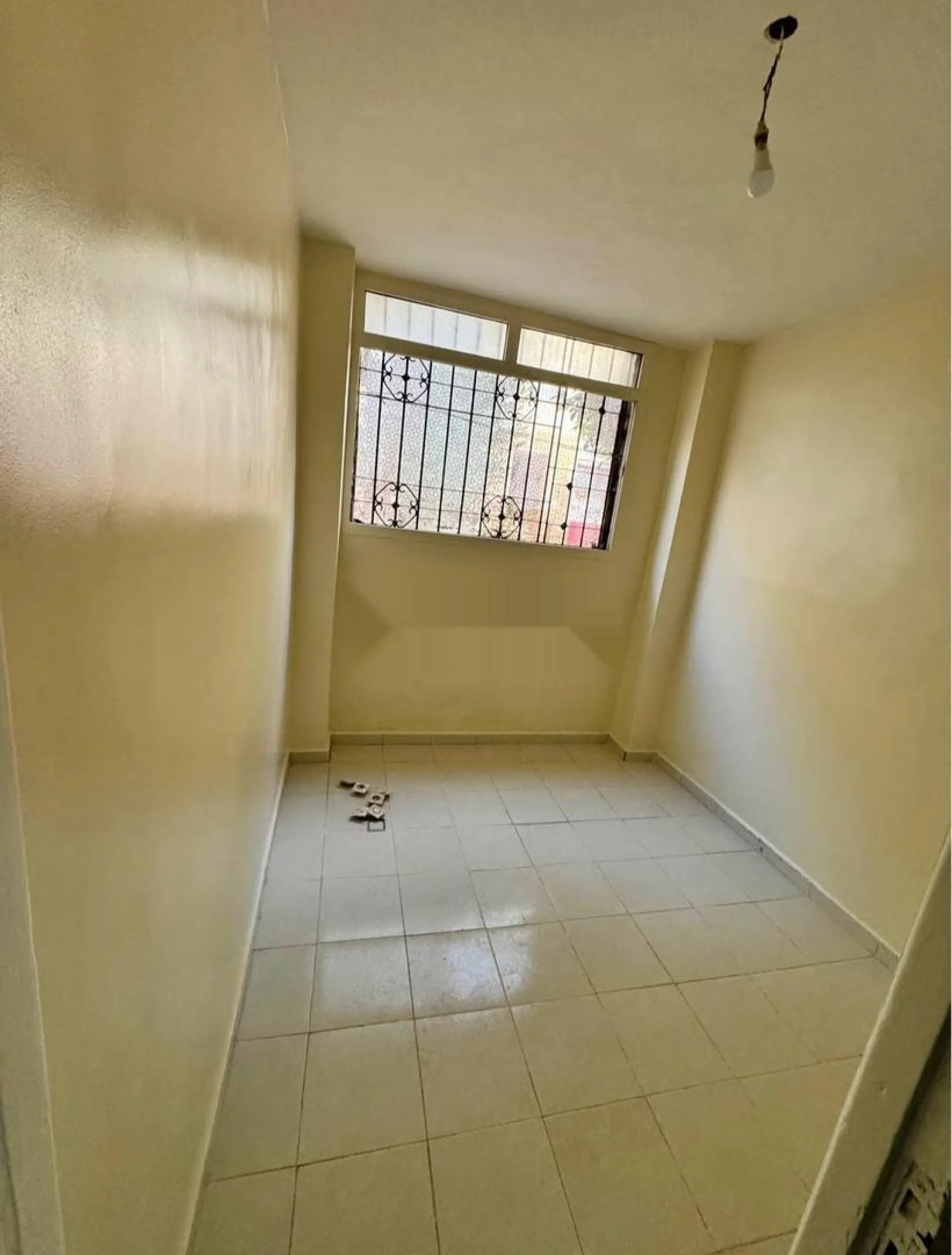 Petit appartement à louer à Ain Chok