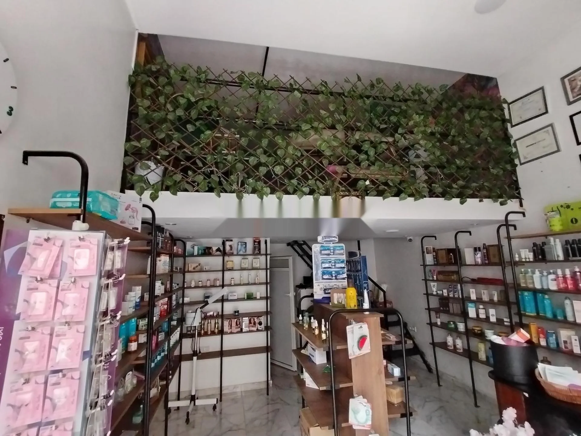 محل للإيجار بمدينة عين السبع