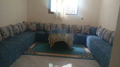 Appartement propre à louer à la journée près de la mer