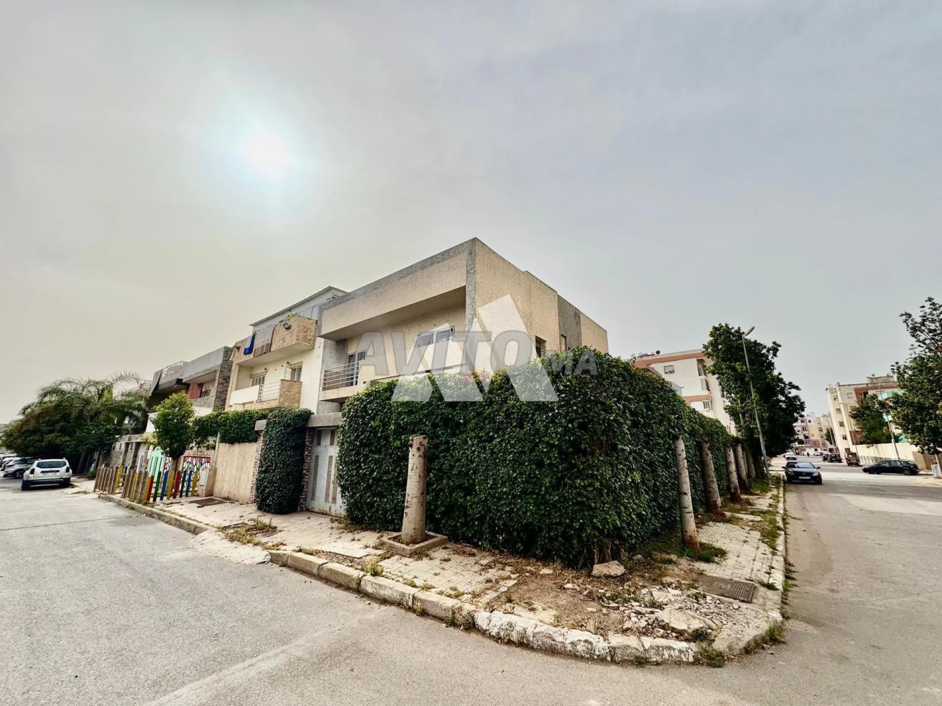 Villa Isolée Lumineuse 300m² à Oulfa Al Yasmine