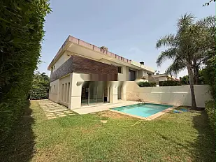 Villa 4ch en location vide