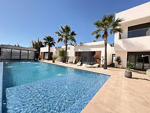 Villa d'exception à vendre - Souissi, Rabat