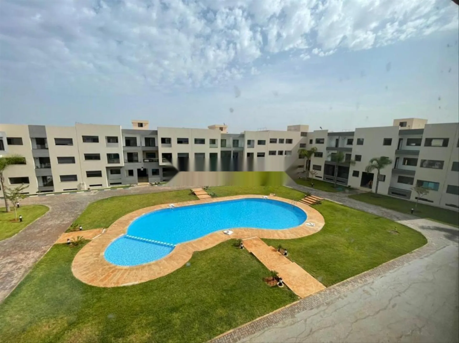 Magnifique appartement traversant Résidence sécurisée