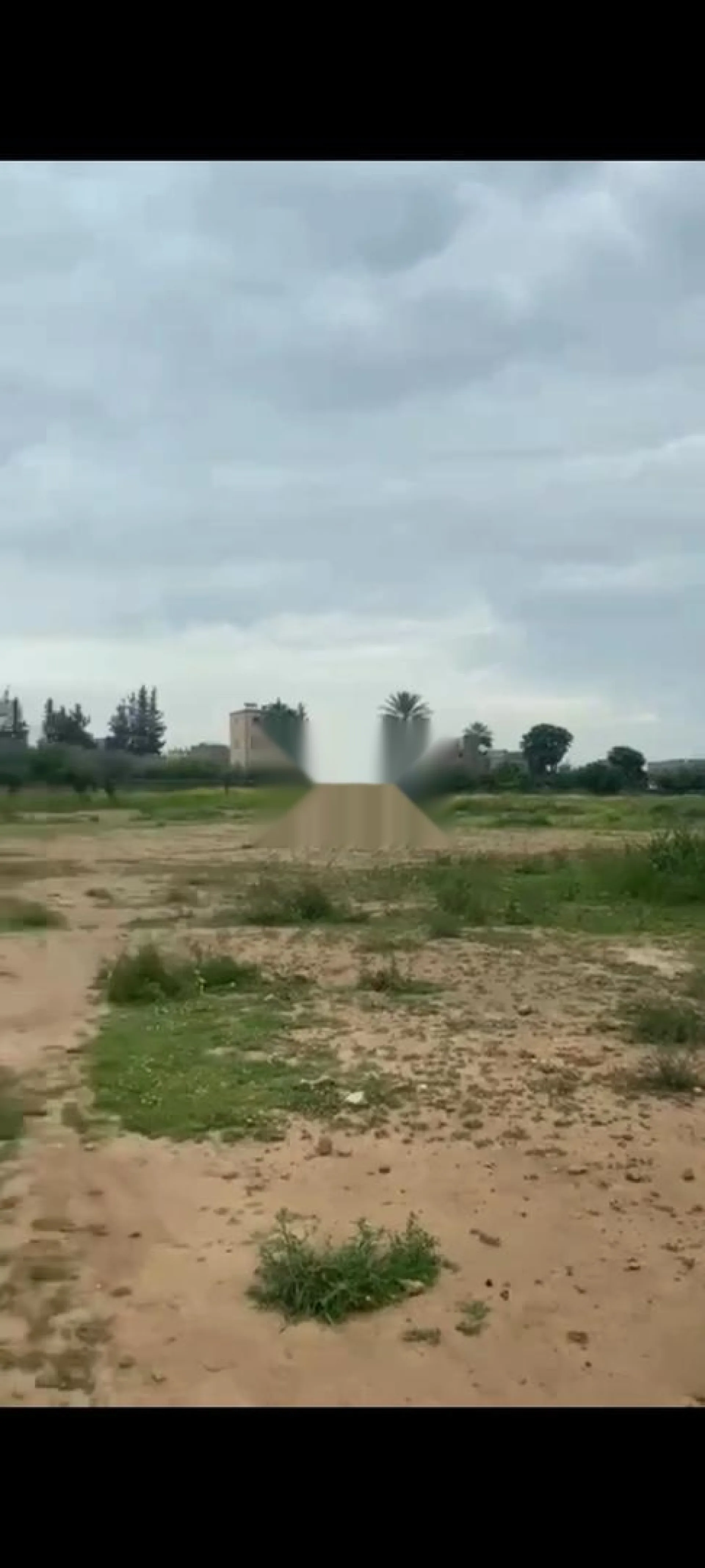 أرض للبيع