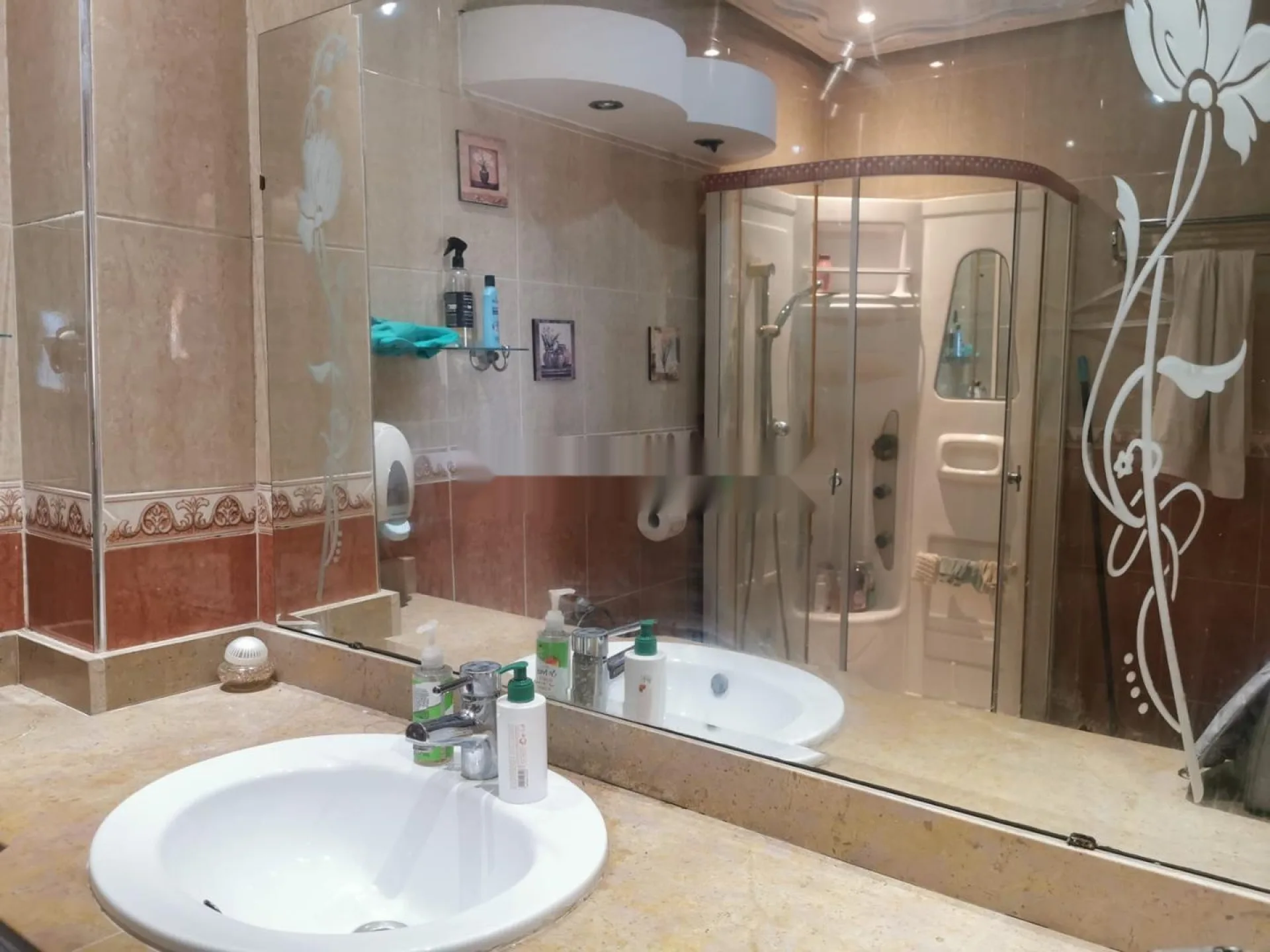 Appartement longue durée dans complexe Al Mousstakbal