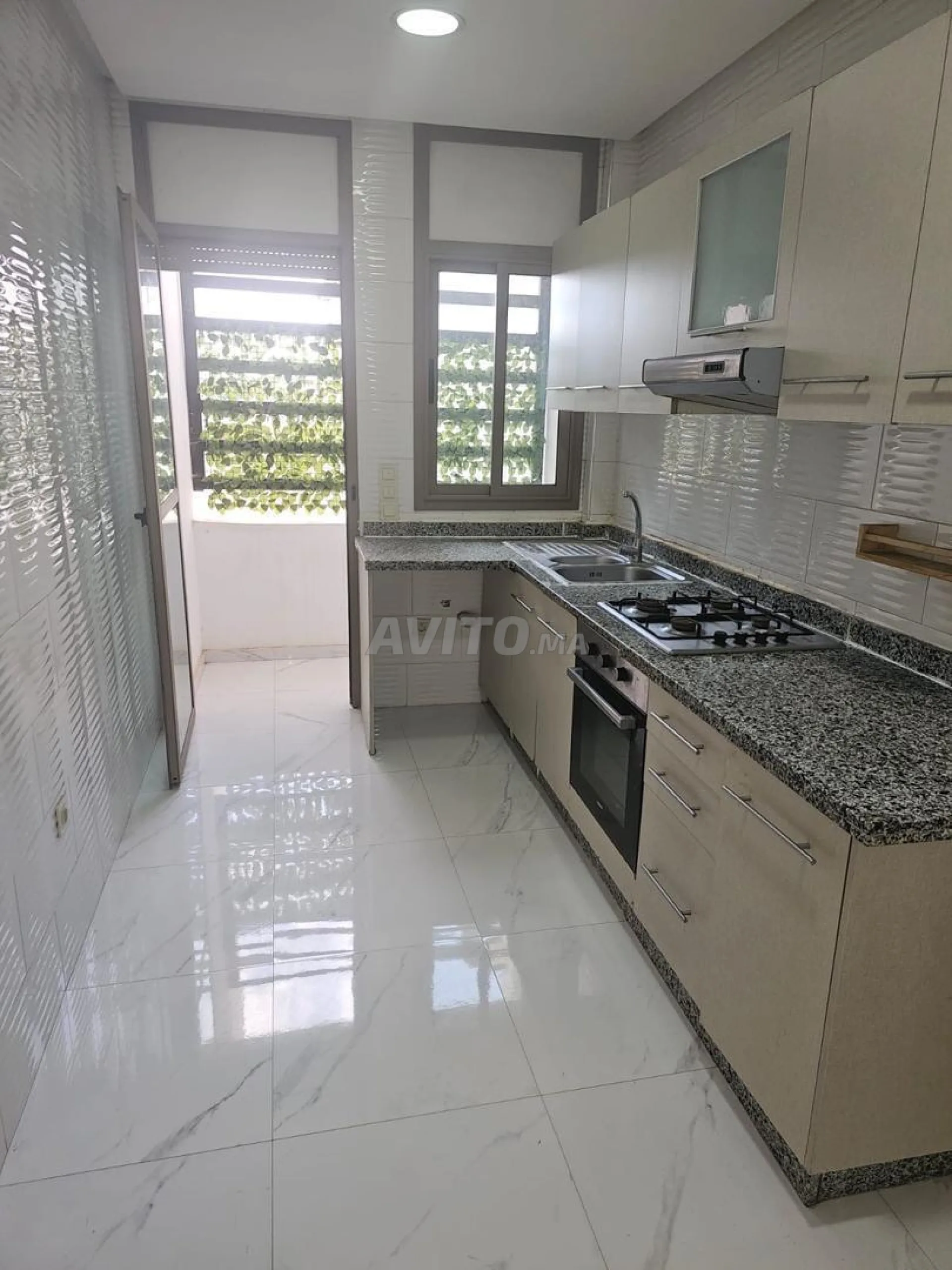 Appartement à louer 70 m² à Temara