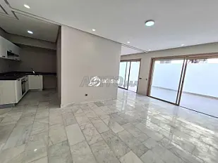 Appartement / Studio neuf à louer 78 m² Casablanca