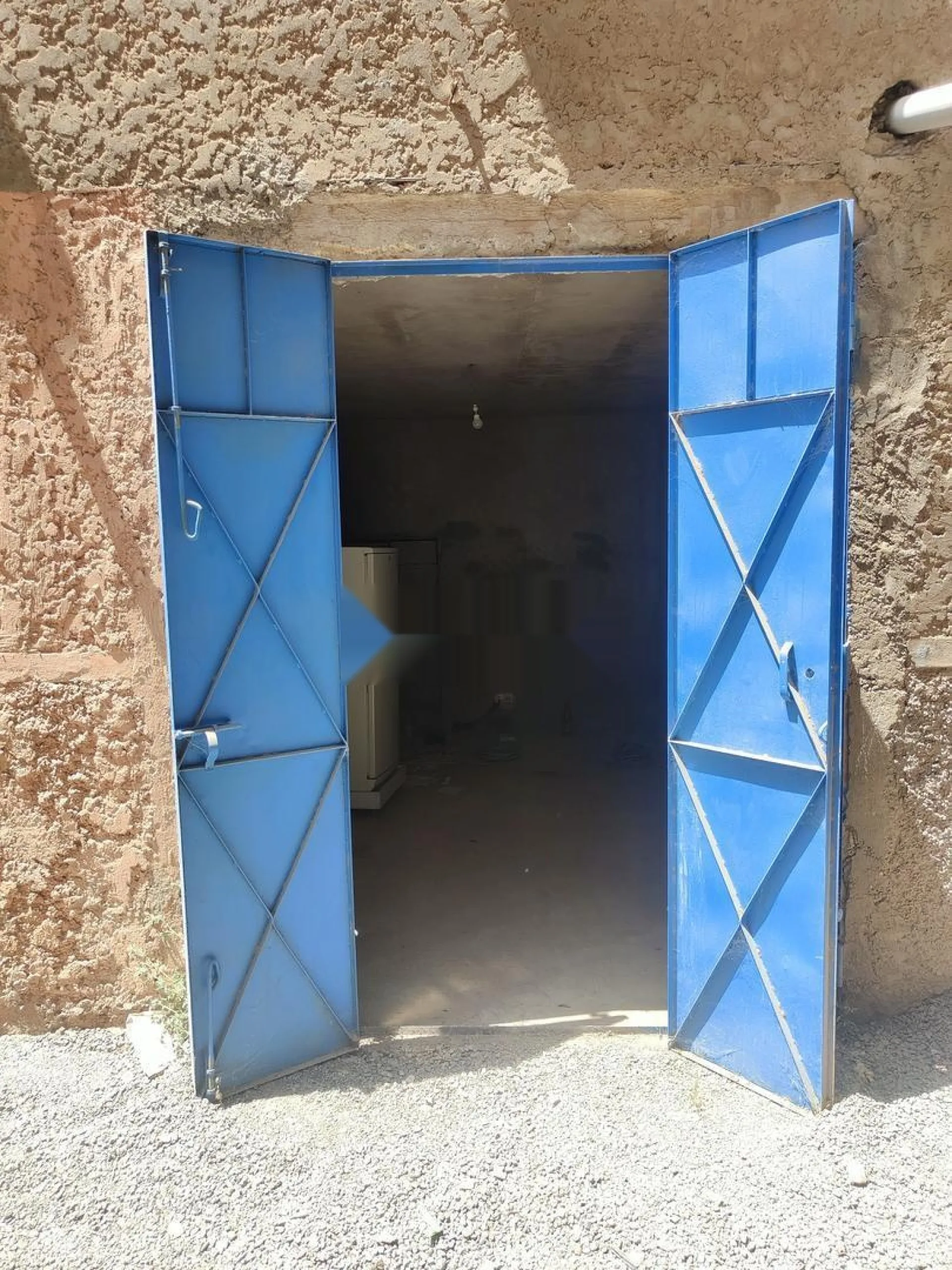 Local commercial à vendre, propriété privée près de la poste du Maroc, centre Oulad Teima