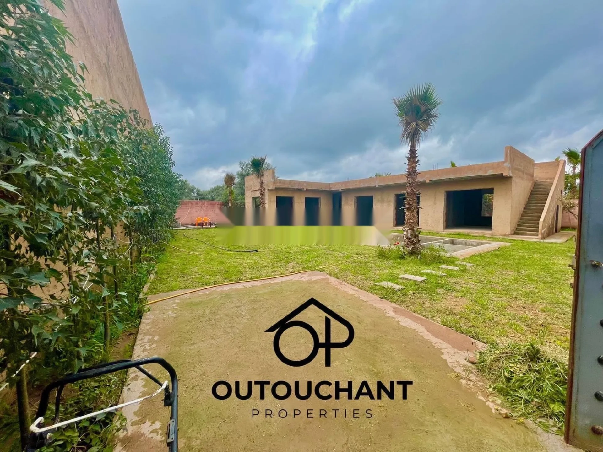 Villa à vendre à Ghmat - 630 m² avec autorisation