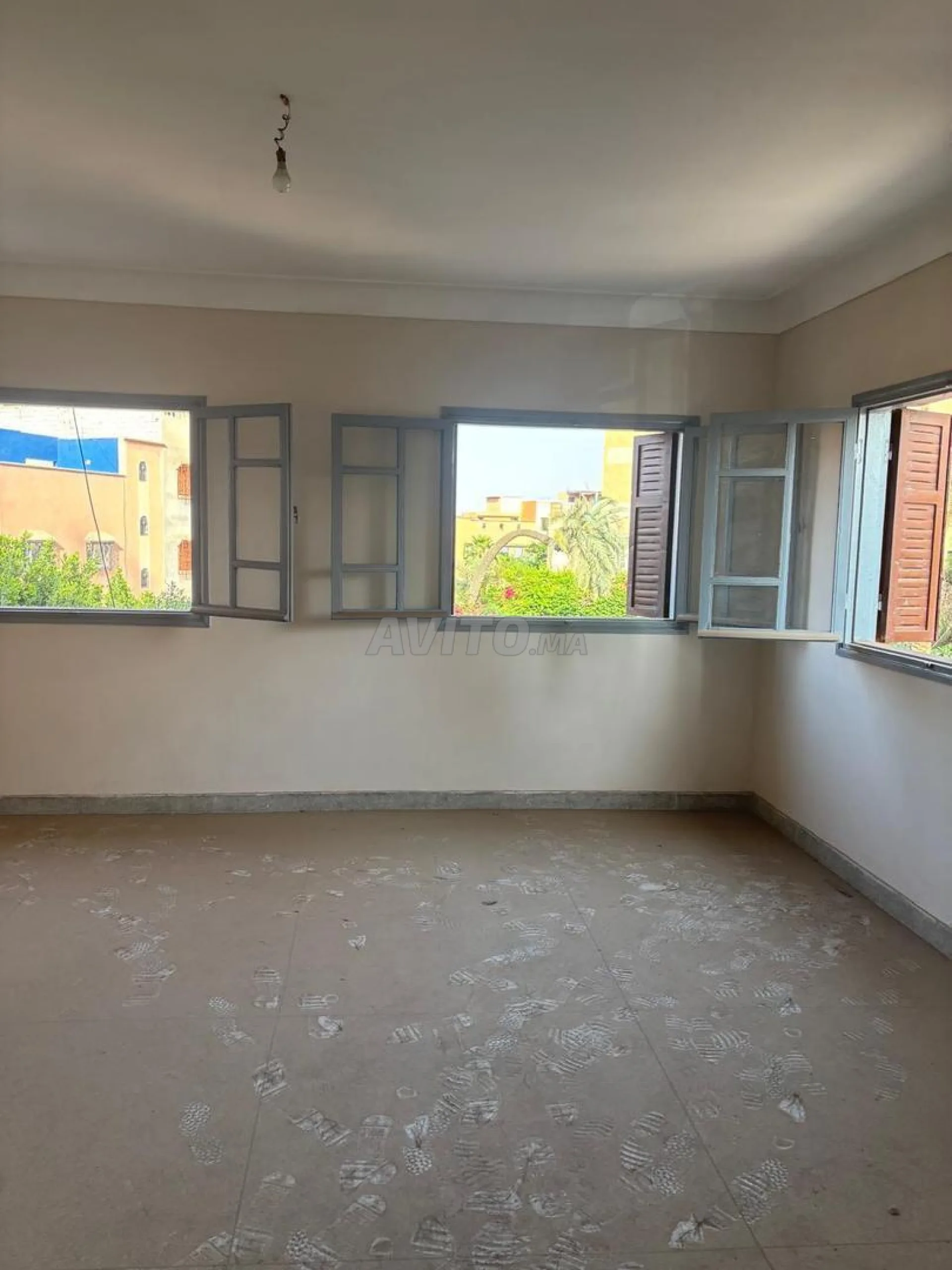 Bureau Appartement 120 m2 av Alla El Fassi