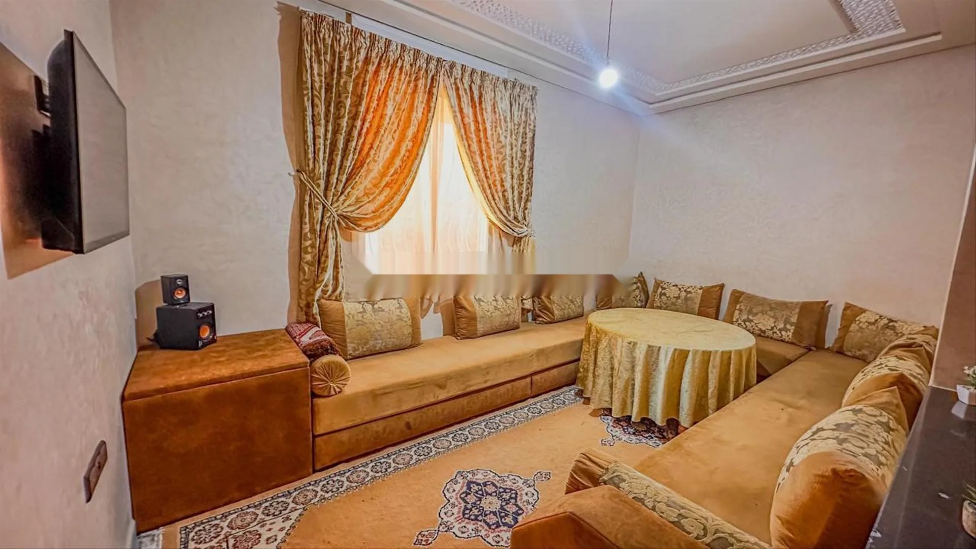 Petit appartement à louer à la journée dans le quartier Al-Kouira