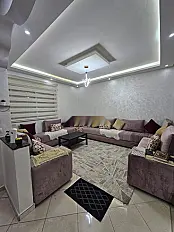 Appartement meublé à louer en face de la gare de Bouskoura