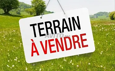 Terrain 330 m² rare à Lwifaqe