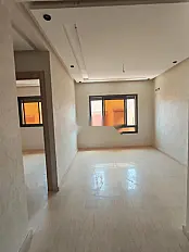 شقة جديدة للبيع في الشرف 63 متر مربع