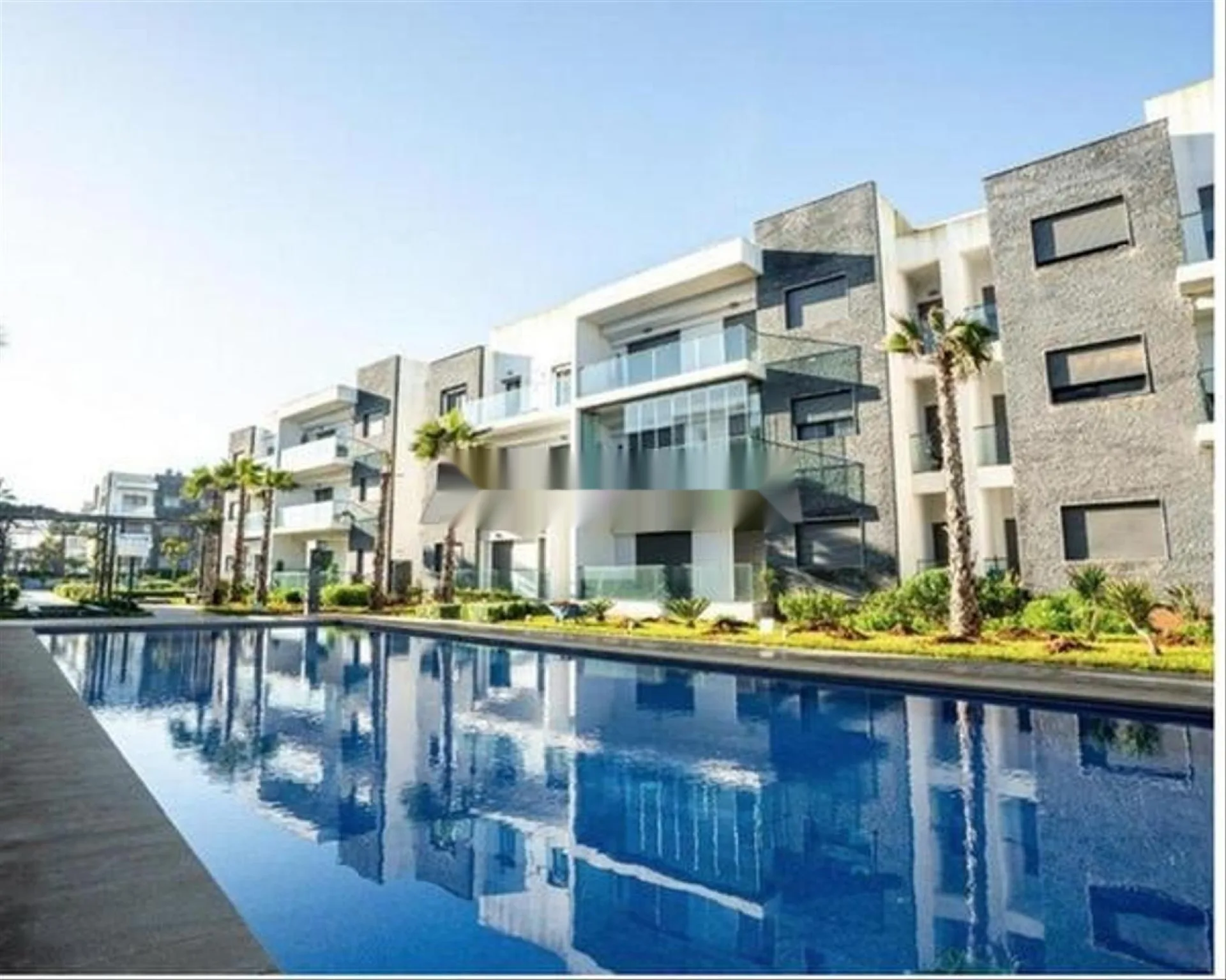 Appartement pieds dans l'eau vue sur mer