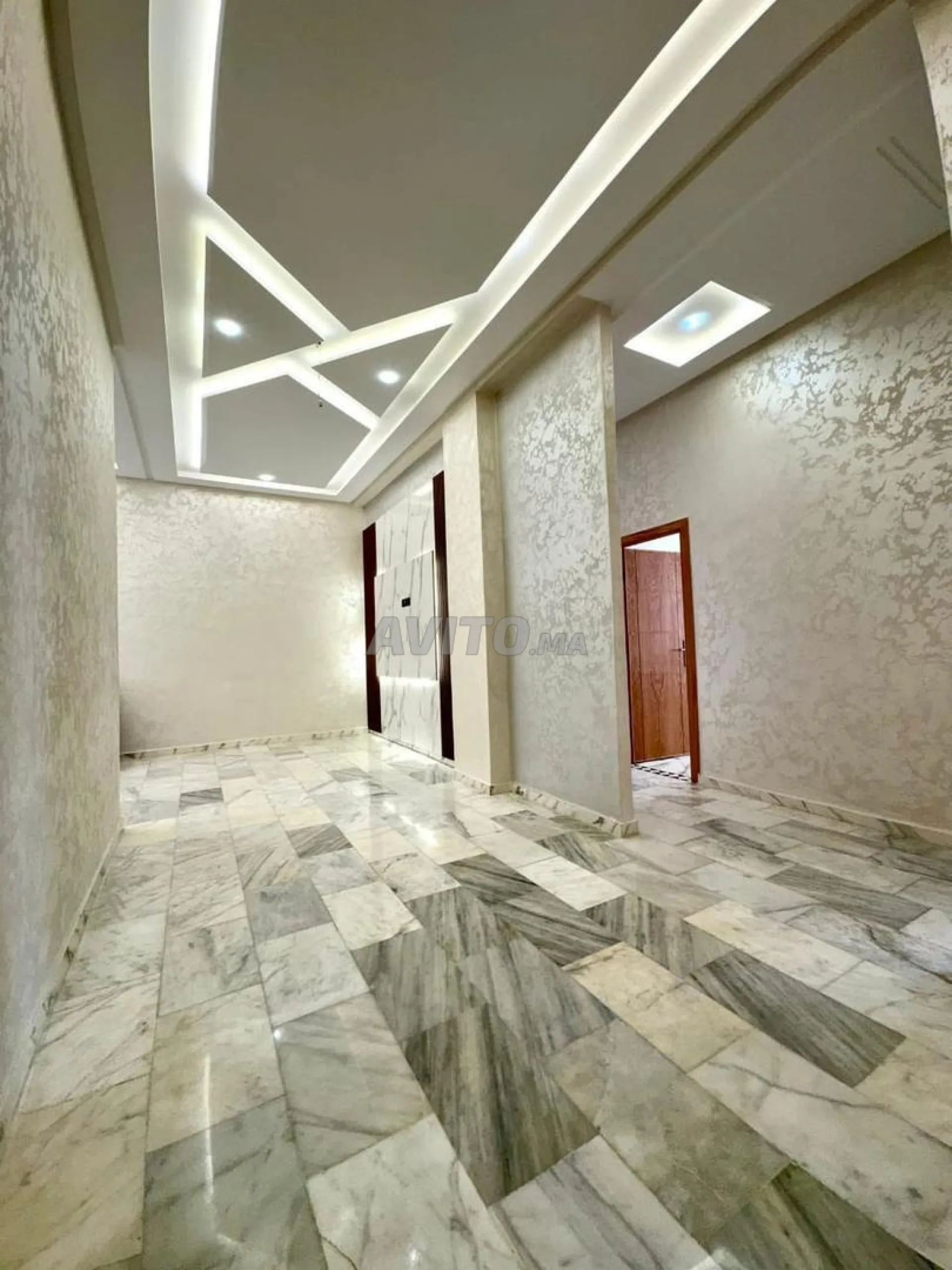À vendre Route Mozal Bourma N° 86 avec soutien 7