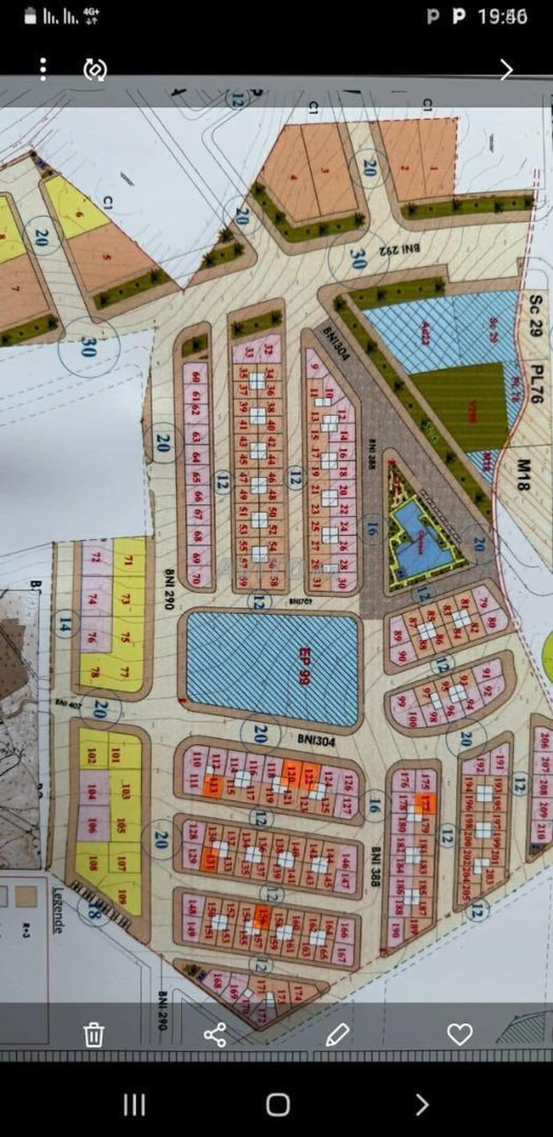 Terrain à vendre dans la résidence Rihan, route de la gare routière